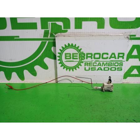 Recambio de motor tapa combustible para audi a4 berlina (8e) 2.5 tdi (120kw) referencia OEM IAM 8E0862153  