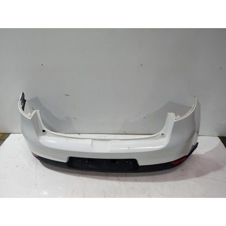Recambio de paragolpes trasero para renault megane iii berlina 5 p dynamique referencia OEM IAM 850220055R  