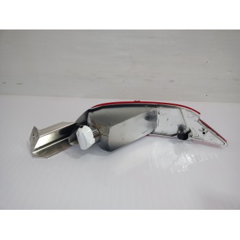 Recambio de piloto trasero antiniebla izquierdo para ford fiesta (cb1) urban referencia OEM IAM 084314003LB  