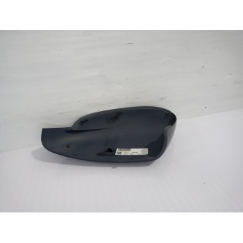 Recambio de carcasa retrovisor derecho para kia cee´d drive plus referencia OEM IAM 20433120  