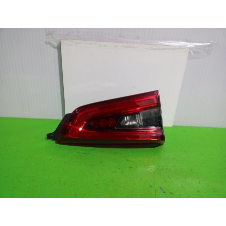 Recambio de piloto trasero derecho interior para nissan qashqai (j11) acenta referencia OEM IAM 26555HV05A  