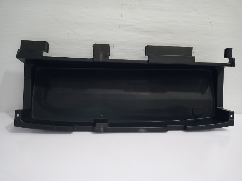 Recambio de hueco de herramientas para lexus rx 300(mcu35) luxury referencia OEM IAM 6499348010  