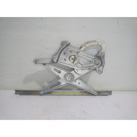 Recambio de elevalunas delantero derecho para renault megane iii berlina 5 p dynamique referencia OEM IAM 807203154R  