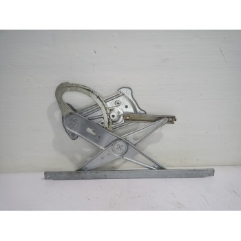 Recambio de elevalunas delantero derecho para renault megane iii berlina 5 p dynamique referencia OEM IAM 807203154R  