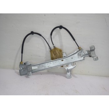 ELEVALUNAS TRASERO DERECHO 827200003R 