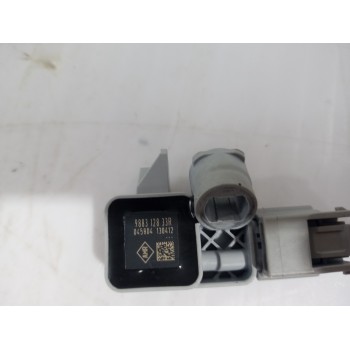 Recambio de sensor para renault megane iii berlina 5 p dynamique referencia OEM IAM 988312833R  