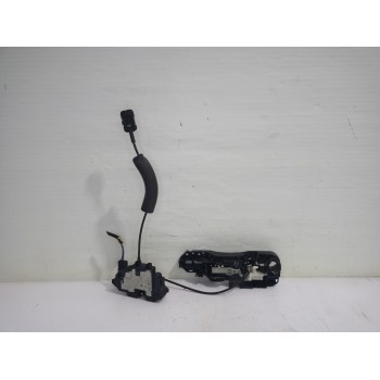 Recambio de cerradura puerta delantera derecha para renault megane iii berlina 5 p dynamique referencia OEM IAM 805020001R  