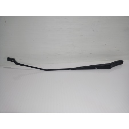 Recambio de brazo limpia delantero derecho para seat ibiza (kj1) style referencia OEM IAM 6F1955410A  