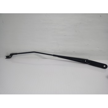 Recambio de brazo limpia delantero derecho para seat ibiza (kj1) style referencia OEM IAM 6F1955410A  