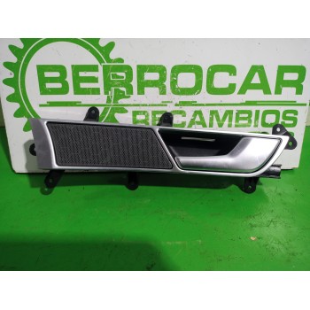 Recambio de maneta interior delantera derecha para audi a6 berlina (4f2) 2.4 referencia OEM IAM 4F0837020B  