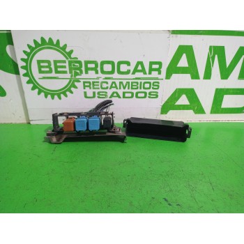 CAJA RELES / FUSIBLES PR00700000 