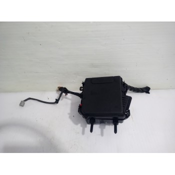 CAJA RELES / FUSIBLES 284B69027R 