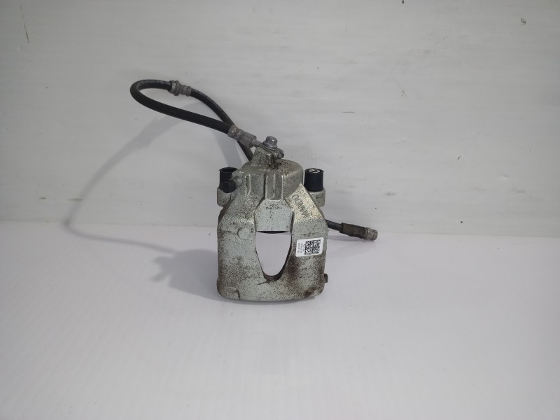 Recambio de pinza de freno delantera derecha para seat ibiza (kj1) style referencia OEM IAM 2Q0615106  