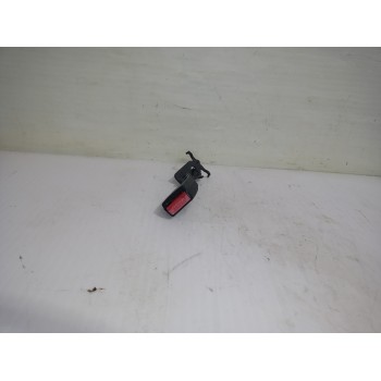 Recambio de enganche cinturon trasero derecho para renault megane iii berlina 5 p dynamique referencia OEM IAM 20005R  