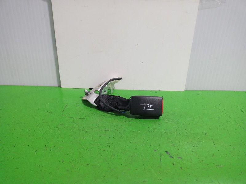 Recambio de enganche cinturon trasero izquierdo para nissan qashqai (j11) acenta referencia OEM IAM 888434EA5A  