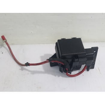 CAJA RELES / FUSIBLES 243880001R 