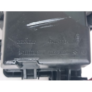 Recambio de caja reles / fusibles para renault megane iii berlina 5 p dynamique referencia OEM IAM 243880001R  