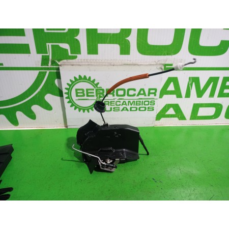 Recambio de cerradura puerta trasera derecha para audi a4 berlina (8e) 2.5 tdi (120kw) referencia OEM IAM 8E0839350  