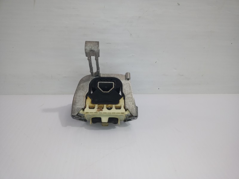 Recambio de soporte motor derecho para seat ibiza (kj1) style referencia OEM IAM 2Q0199262BJ  