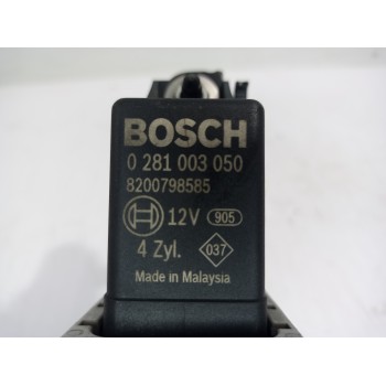 Recambio de rele para renault trafic furgón l1h1 2,7t referencia OEM IAM 8200798585  