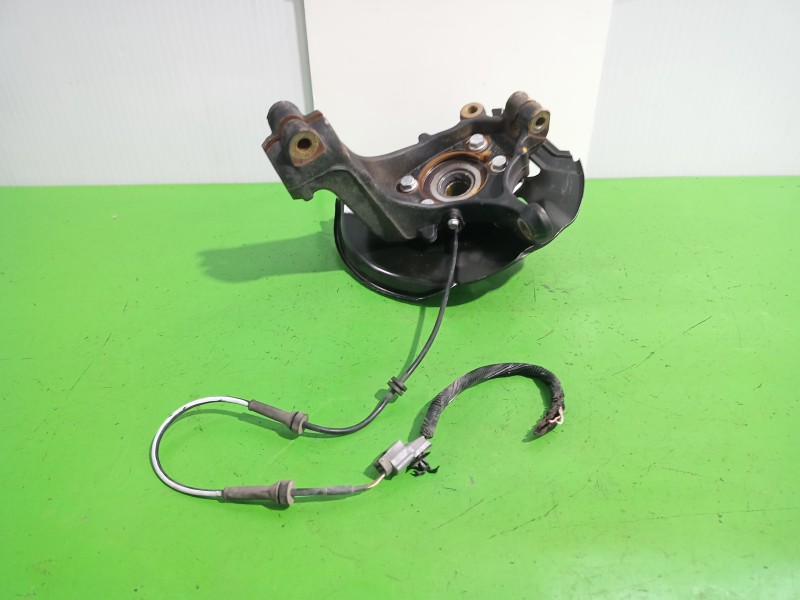 Recambio de mangueta delantera izquierda para nissan qashqai (j11) acenta referencia OEM IAM 400154EA0A  