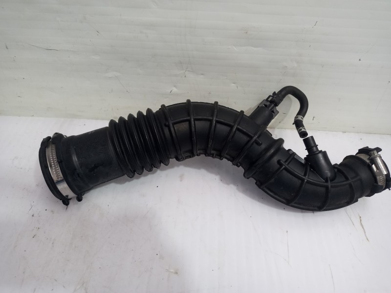 Recambio de tubo para renault megane iii berlina 5 p dynamique referencia OEM IAM 165761904R  