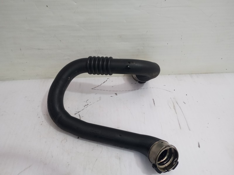 Recambio de tubo intercooler para renault megane iii berlina 5 p dynamique referencia OEM IAM 144600003R  