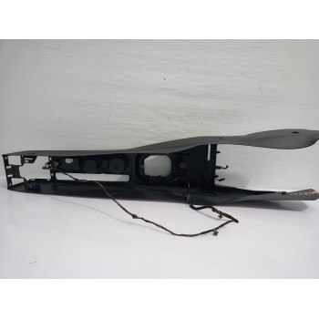 Recambio de consola central para seat ibiza (kj1) style referencia OEM IAM 6F1863243C  