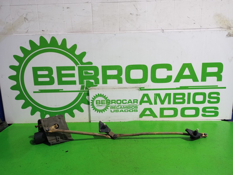 Recambio de motor limpia delantero para nissan serena (c23m) 2.3 lx diesel referencia OEM IAM 9390332230  