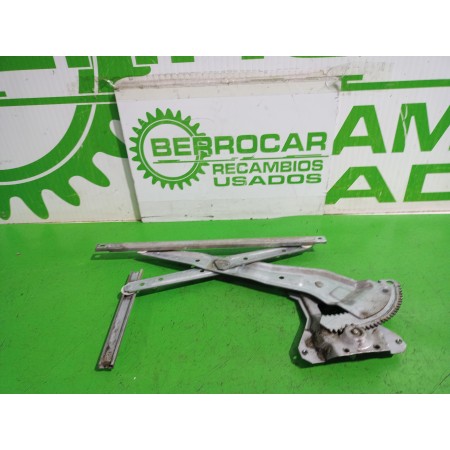Recambio de elevalunas trasero izquierdo para nissan serena (c23m) 2.3 lx diesel referencia OEM IAM 827210C002  