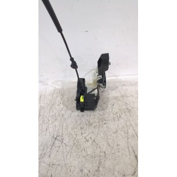 Recambio de cerradura puerta delantera derecha para kia cee´d hatchback (ed) 1.6 crdi 90 referencia OEM IAM 813201H020  