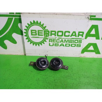 Recambio de claxon para nissan serena (c23m) 2.3 lx diesel referencia OEM IAM 703881163  