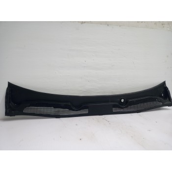 Recambio de torpedo para renault megane iii berlina 5 p dynamique referencia OEM IAM 668110003R  