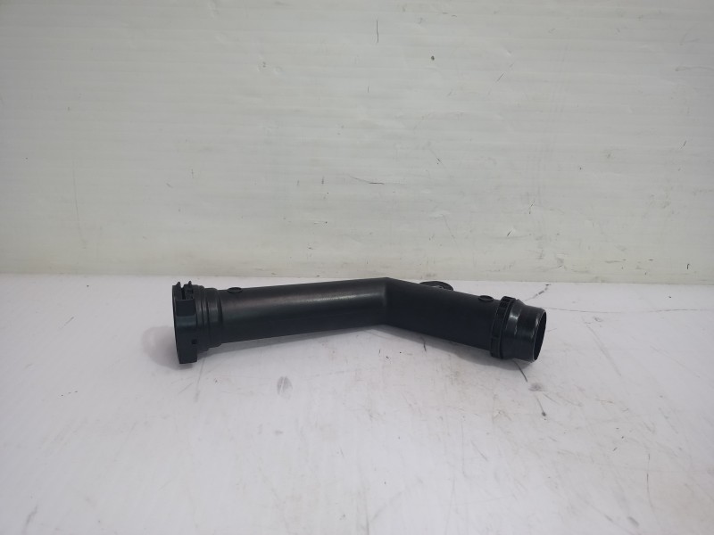 Recambio de tubo para renault megane iii berlina 5 p dynamique referencia OEM IAM 144609794R  