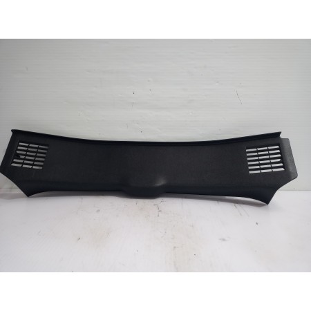 Recambio de moldura maletero para renault megane iii berlina 5 p dynamique referencia OEM IAM 849200007R  