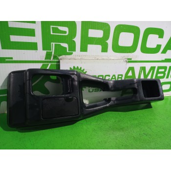 Recambio de consola central para nissan serena (c23m) 2.3 lx diesel referencia OEM IAM 969117C315  