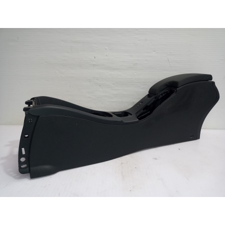 Recambio de consola central para renault megane iii berlina 5 p dynamique referencia OEM IAM 969100026R  