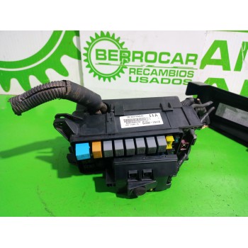 Recambio de caja reles / fusibles para kia sorento i (jc) 2.5 crdi referencia OEM IAM 911613E010  