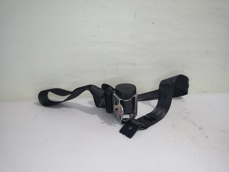 Recambio de cinturon seguridad trasero izquierdo para renault megane iii berlina 5 p dynamique referencia OEM IAM 888404414R  