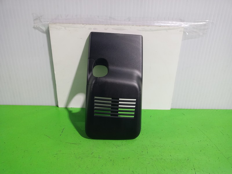 Recambio de moldura para nissan qashqai (j11) acenta referencia OEM IAM 284L8HV00A  