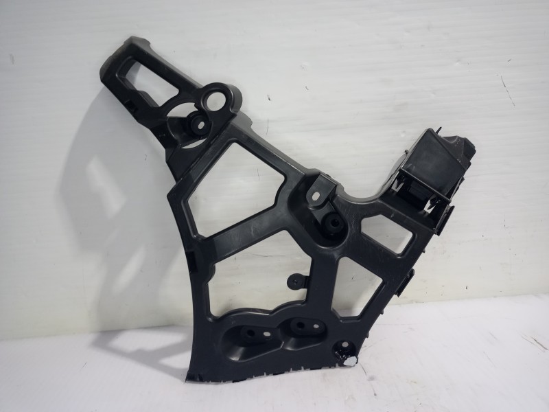 Recambio de soporte paragolpes trasero para renault megane iii berlina 5 p dynamique referencia OEM IAM 850440006R  