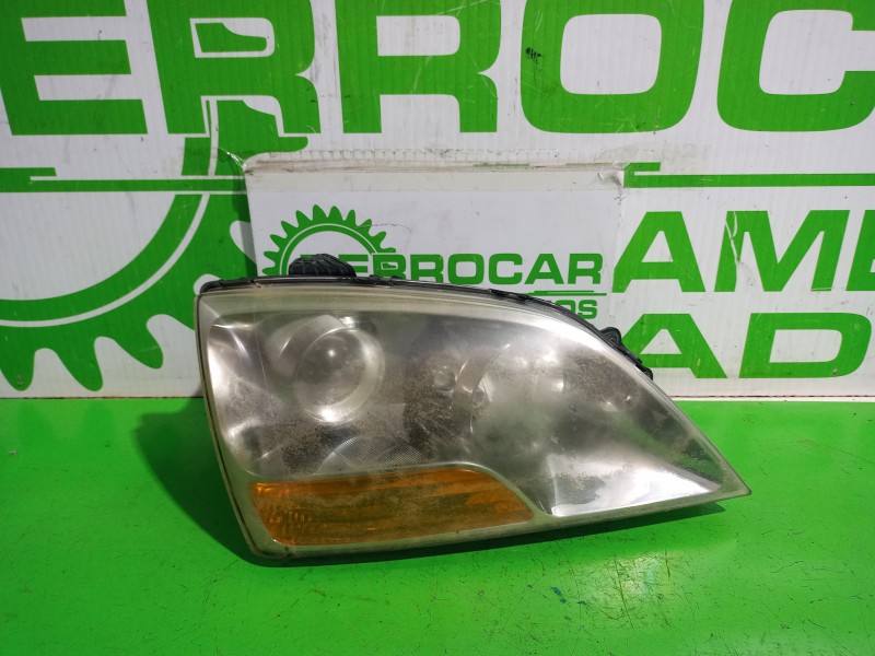 Recambio de faro derecho para kia sorento i (jc) 2.5 crdi referencia OEM IAM 921023E510  