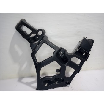 Recambio de soporte paragolpes trasero para renault megane iii berlina 5 p dynamique referencia OEM IAM 850440006R  