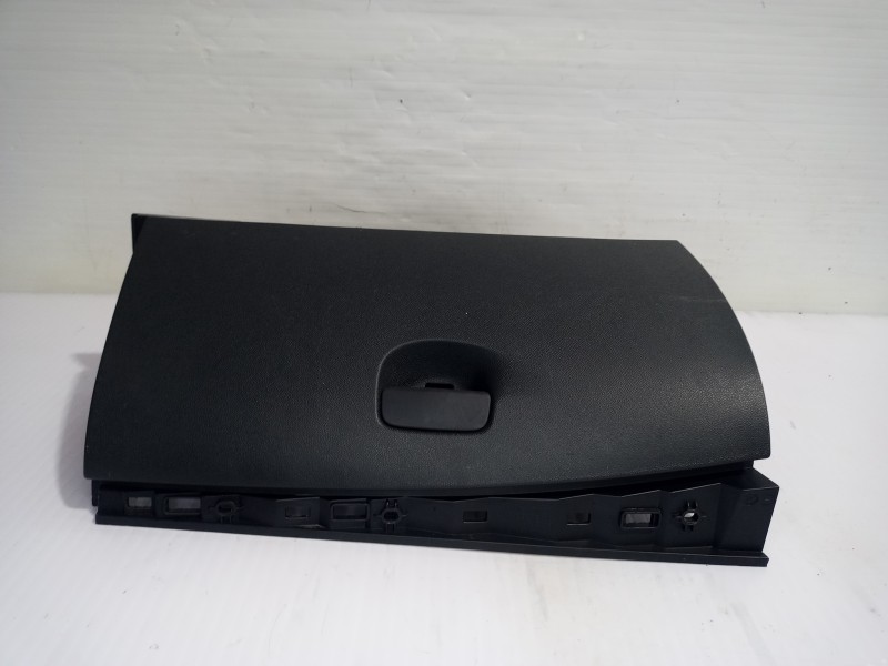 Recambio de guantera para renault megane iii berlina 5 p dynamique referencia OEM IAM 681080020R  