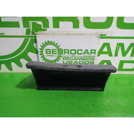 Recambio de guantera para nissan serena (c23m) 2.3 lx diesel referencia OEM IAM 685001C700  