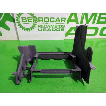 Recambio de moldura para nissan serena (c23m) 2.3 lx diesel referencia OEM IAM 681041C700  