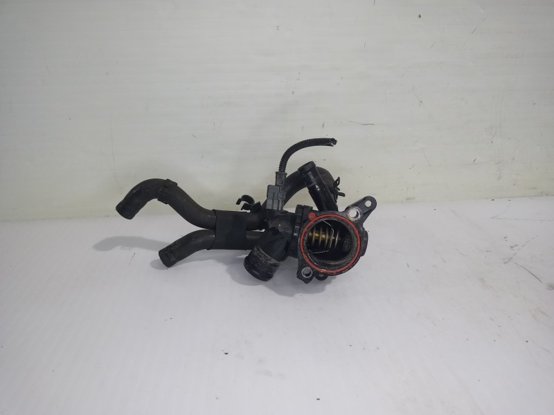 Recambio de termostato para renault megane iii berlina 5 p dynamique referencia OEM IAM 110617089R  