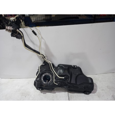 Recambio de deposito combustible para seat ibiza (kj1) style referencia OEM IAM 2Q020101  