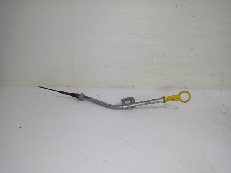 Recambio de varilla aceite para renault megane iii berlina 5 p dynamique referencia OEM IAM 111510584R  