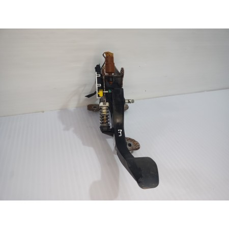 Recambio de pedal embrague para nissan qashqai (j11) acenta referencia OEM IAM 465038803R  